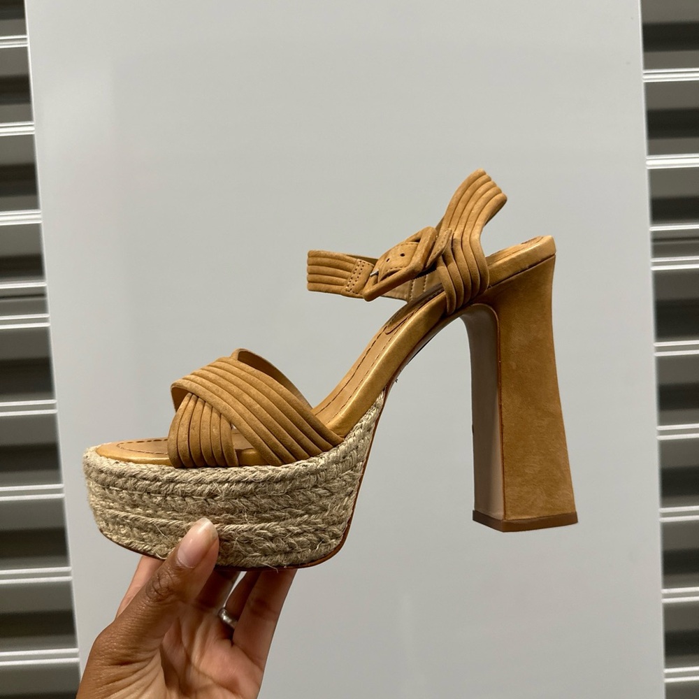 Schutz Women's Blisse Platform Sandal in Nude Caramel SZ 11